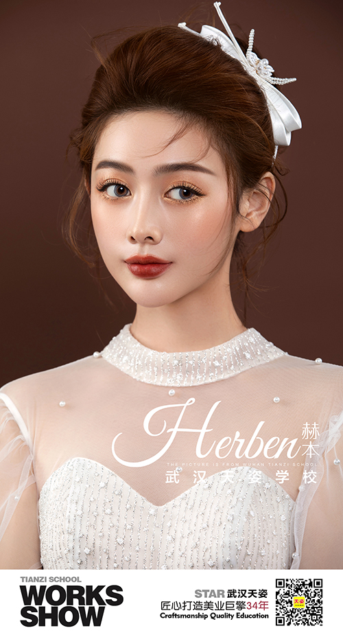 赫本1.jpg